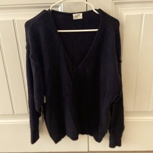 Wilfred Free Women’s Long Sleeve Black Sweater